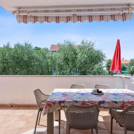 Apartment Uga2 Мандре Екстер'єр фото